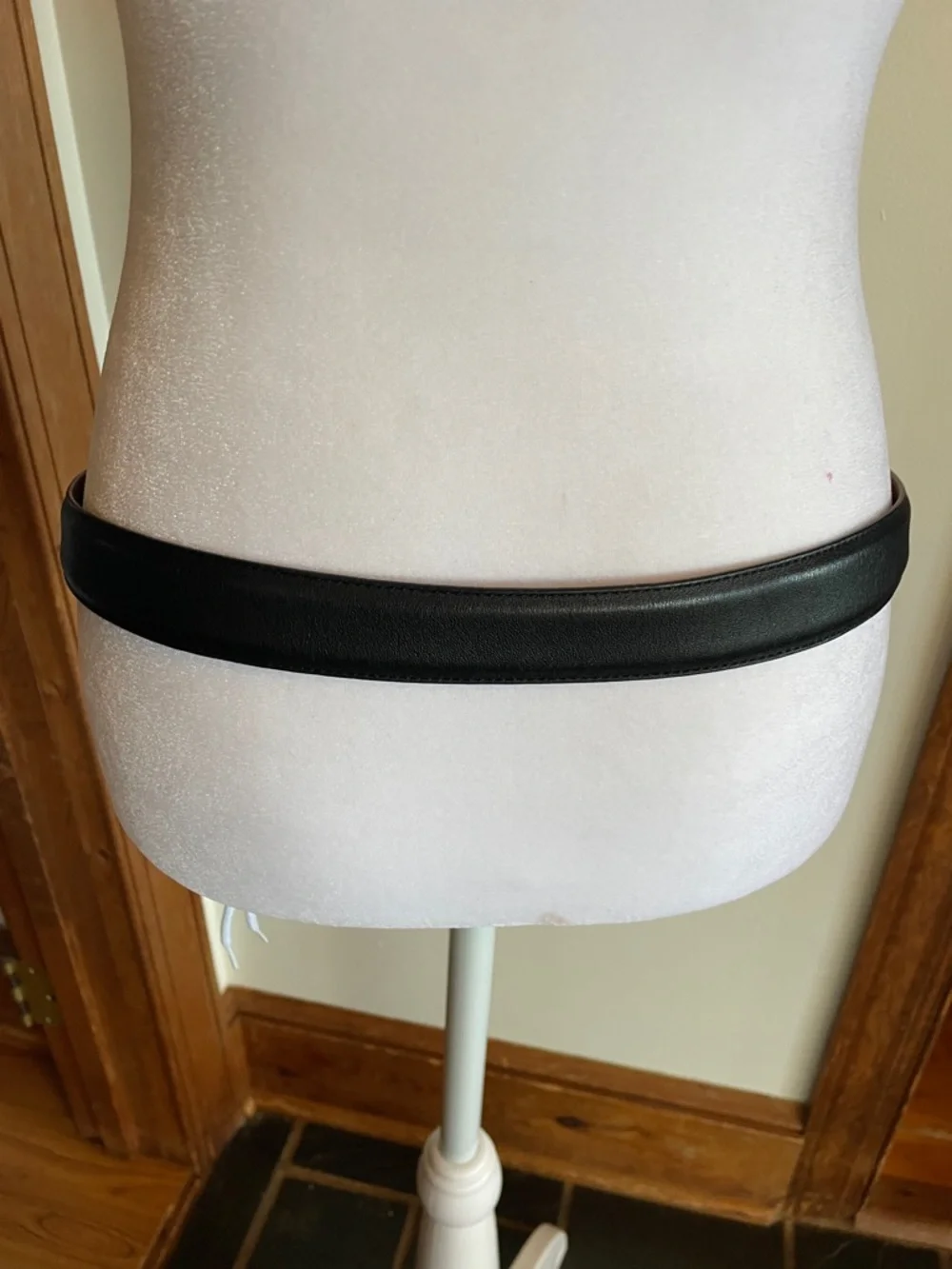 COACH Black Leather Belt 7600 with Brass Buckle Unisex 36